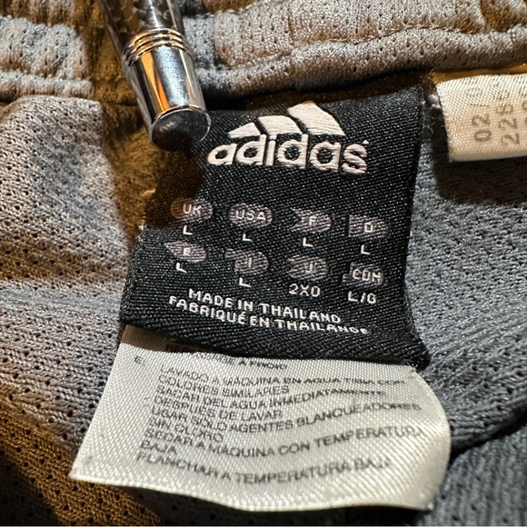 Adidas men’s track pants size Large - Picture 3 of 7